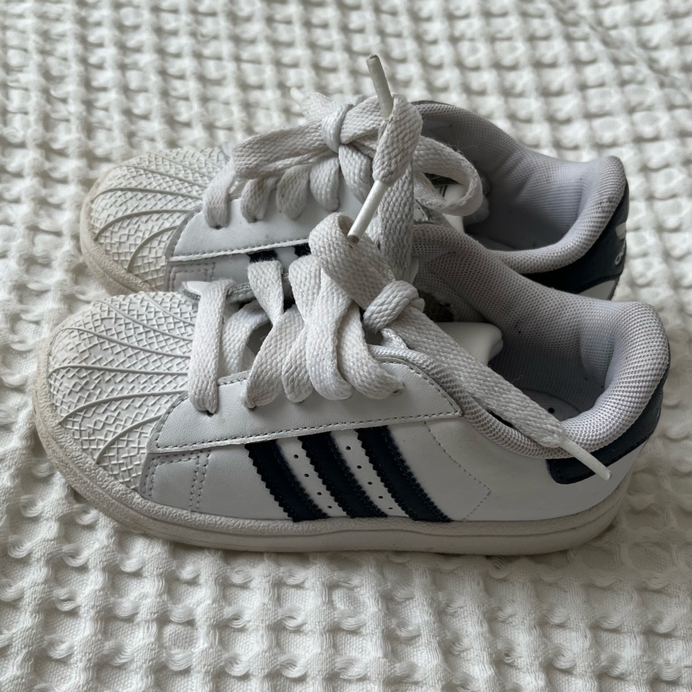 Adidas toddler sneakers